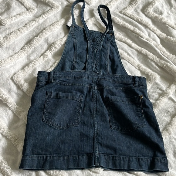 Maternity denim overall dress - Picture 3 of 4